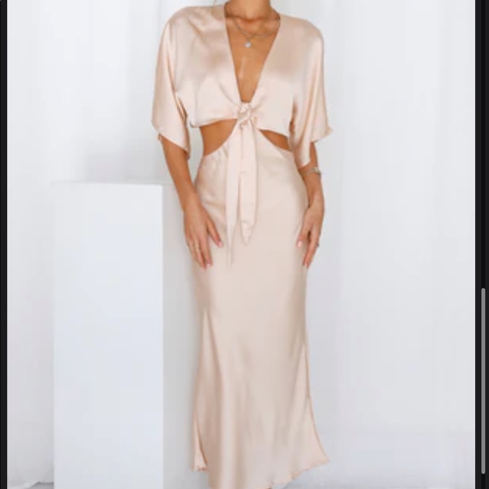 Hello Molly brand new tie top/skirt set - Champagne